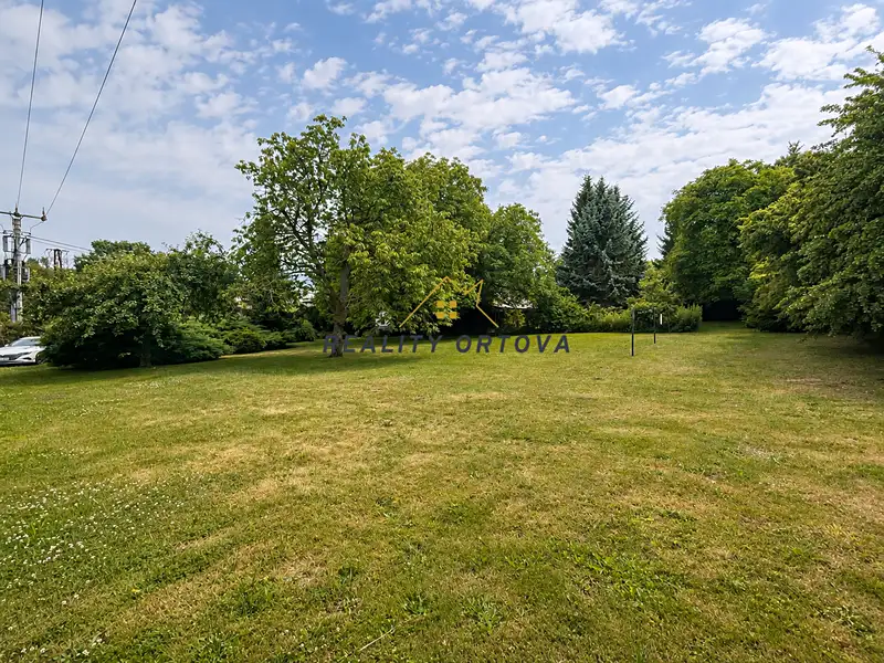 Prodej rodinného domu 180 m², pozemek 1830 m², Valkeřice – náhled fotky 2
