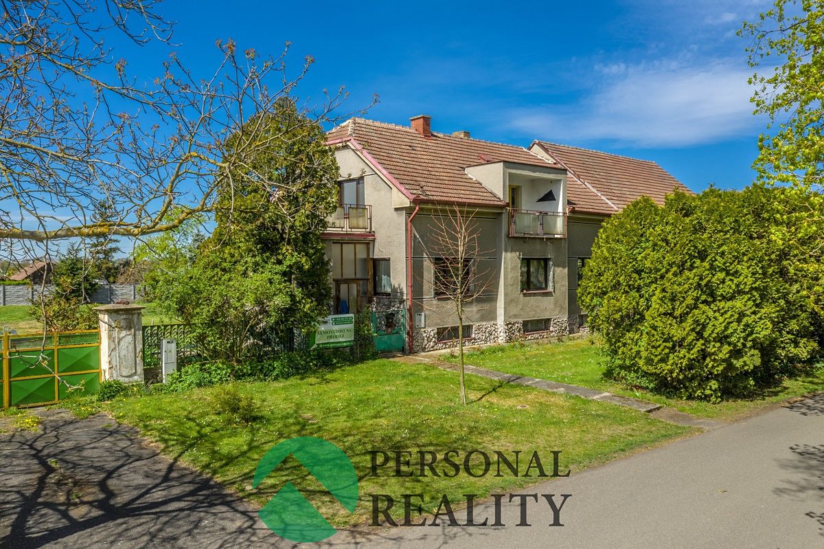 Prodej rodinného domu 201 m², pozemek 2090 m², Netřebice – fotka 1 z 3