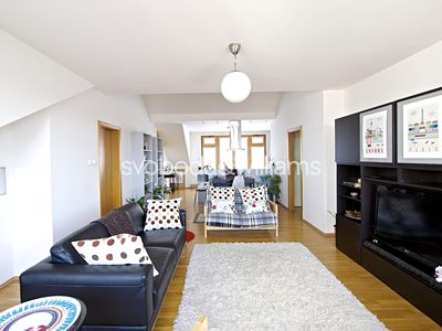 Pronájem bytu 4+kk 125 m²