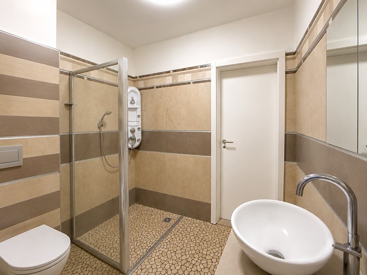Pronájem domu, 1 200 m² (62 z 70)