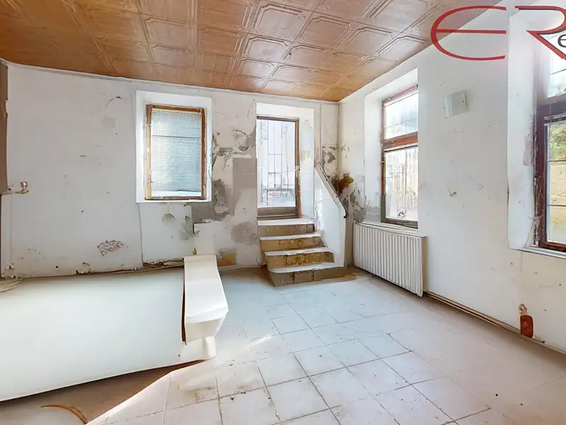 Prodej rodinného domu 518 m², pozemek 502 m², Jablonec nad Nisou – náhled fotky 3