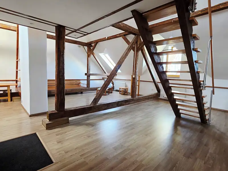 Pronájem kanceláře 106 m², Plzeň – náhled fotky 1