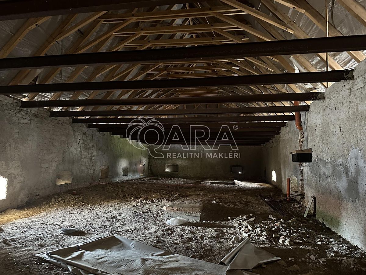 Pronájem skladového prostoru 400 m² – fotografie 4