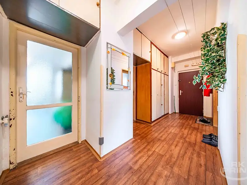 Prodej bytu 3+1 77 m², Praha – náhled fotky 3