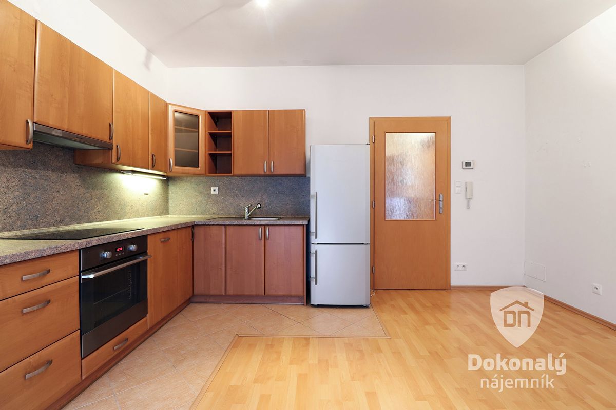 Pronájem bytu 2+kk 42 m²