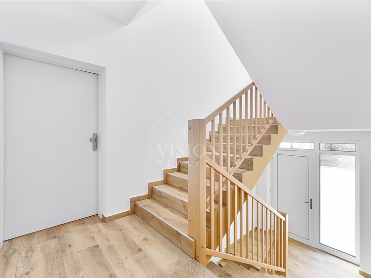 Комерційне приміщення на продаж, 322 м² (13 з 50)