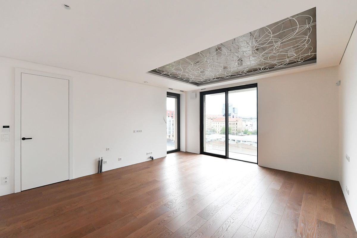 Pronájem bytu 2+kk 64 m² – fotografie 2