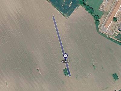 Prodej pole 852 m²