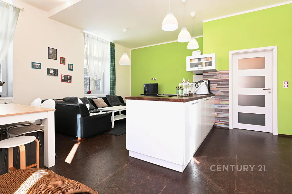 Pronájem bytu 2+kk 69 m²