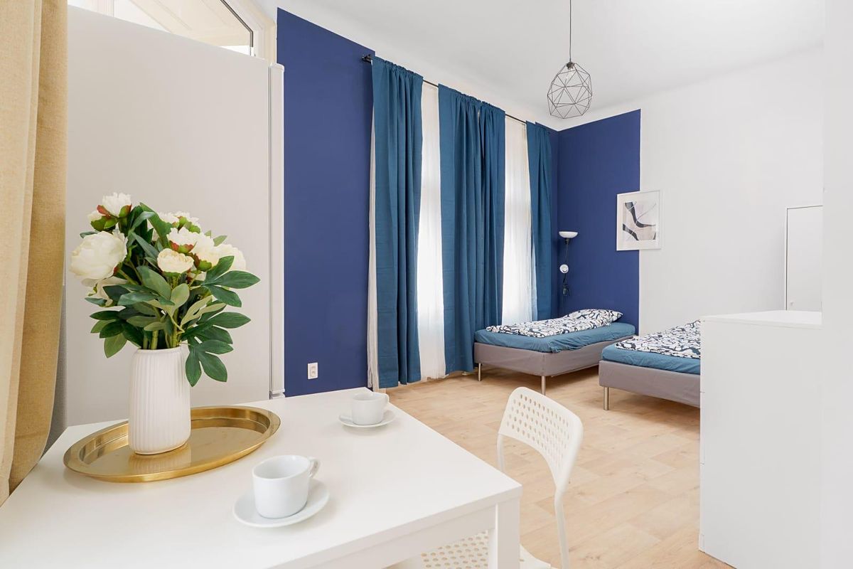 Pronájem bytu 1+kk 20 m² – fotografie 3