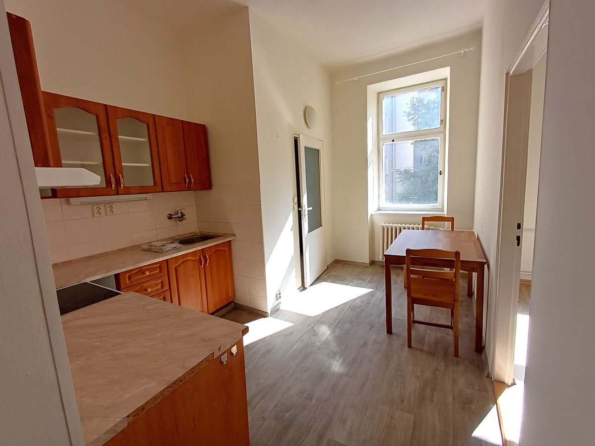 Pronájem bytu 2+1 64 m² – fotografie 4