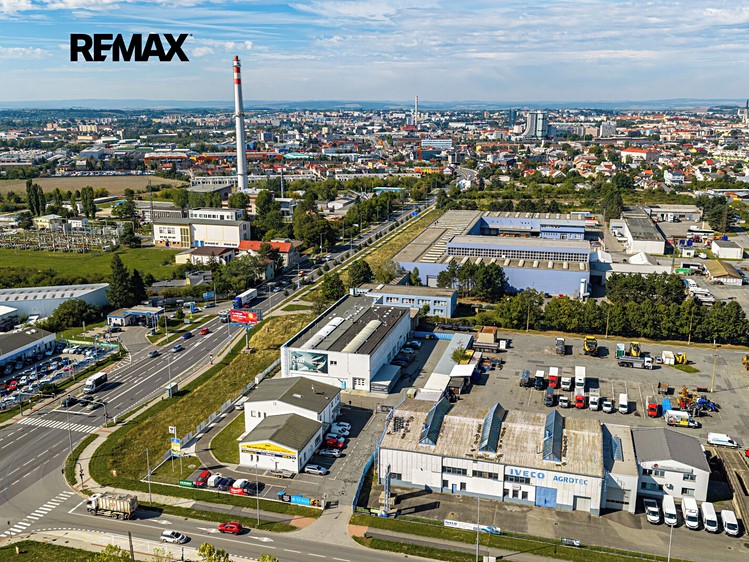 Prodej komerčního prostoru, 2 029 m² (33 z 36)