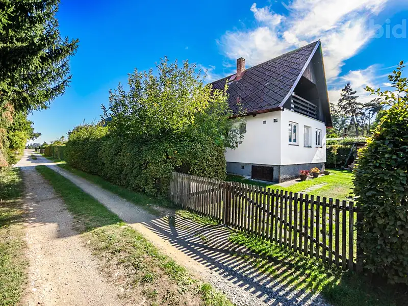 Prodej chaty 65 m², pozemek 435 m², Pňovany – náhled fotky 1