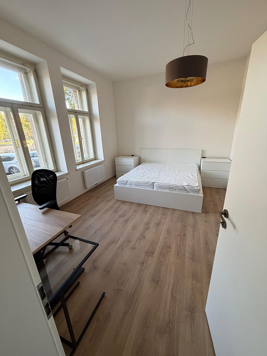 Pronájem bytu 2+kk 55 m² – fotografie 4