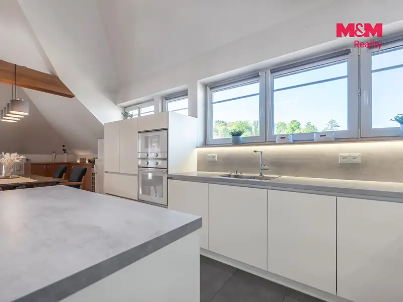 Prodej bytu 4+kk 180 m², Luhačovice – náhled fotky 3