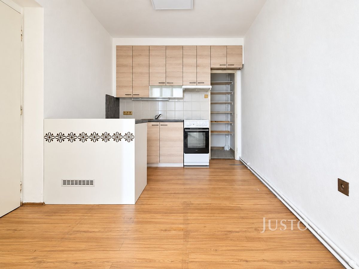 Pronájem bytu 2+1 60 m², Písek – fotka 1 z 3