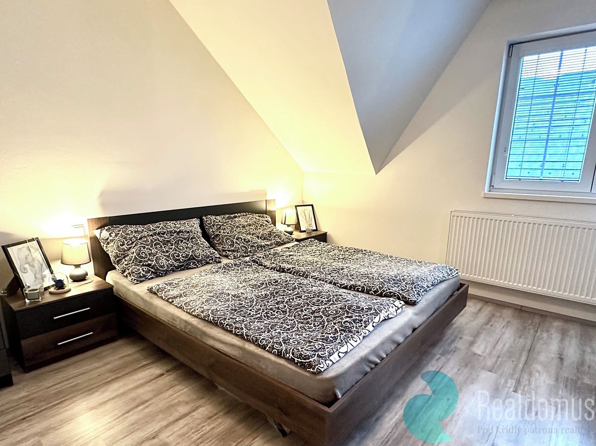Pronájem rodinného domu 90 m², pozemek 473 m² – fotografie 4