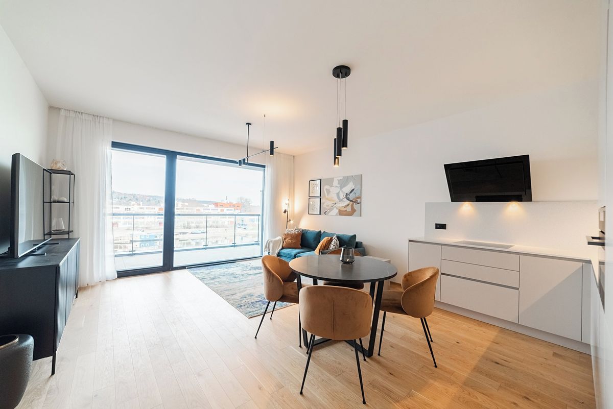 Pronájem bytu 2+kk 64 m², Praha – fotka 1 z 3
