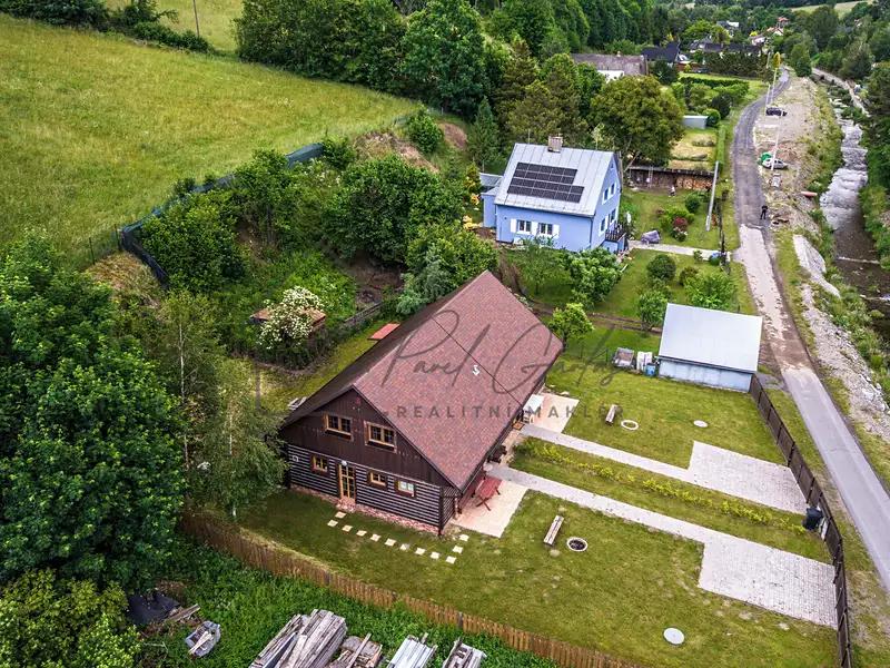 Prodej chalupy 180 m², pozemek 1051 m², Holčovice – náhled fotky 1