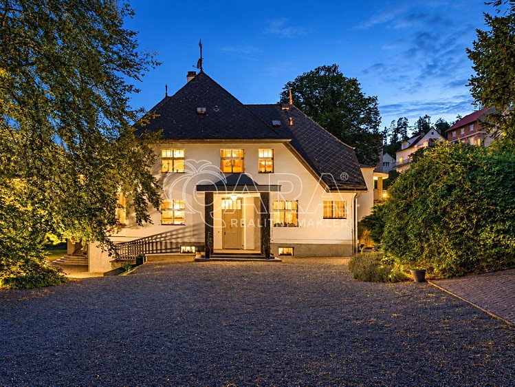 Prodej komerčního prostoru, 747 m² (34 z 46)