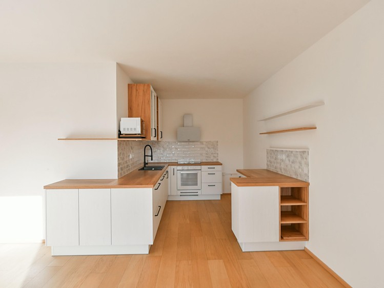 Prodej bytu 2+kk, 61 m² (9 z 33)