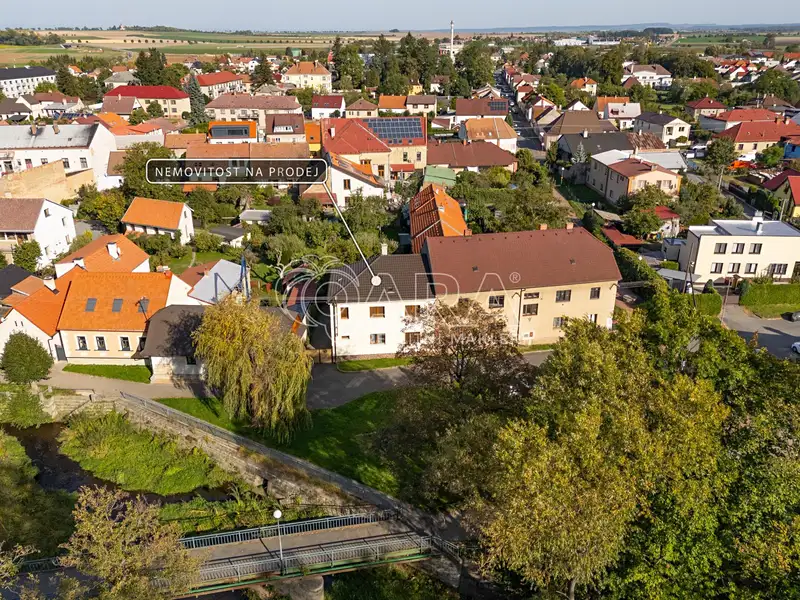 Prodej rodinného domu 180 m², pozemek 638 m², Slatiňany – náhled fotky 1