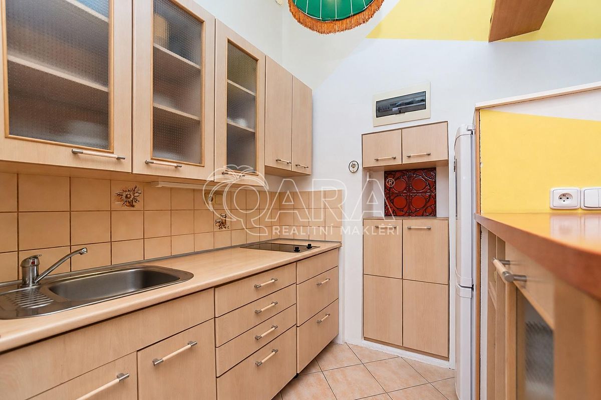 Pronájem bytu 1+kk 28 m² – fotografie 5