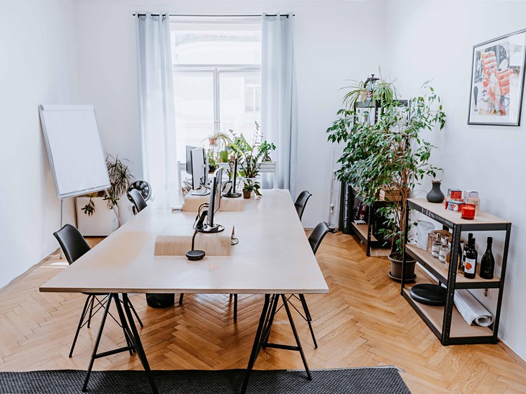 Pronájem komerčního prostoru, 100 m² (1 z 5)