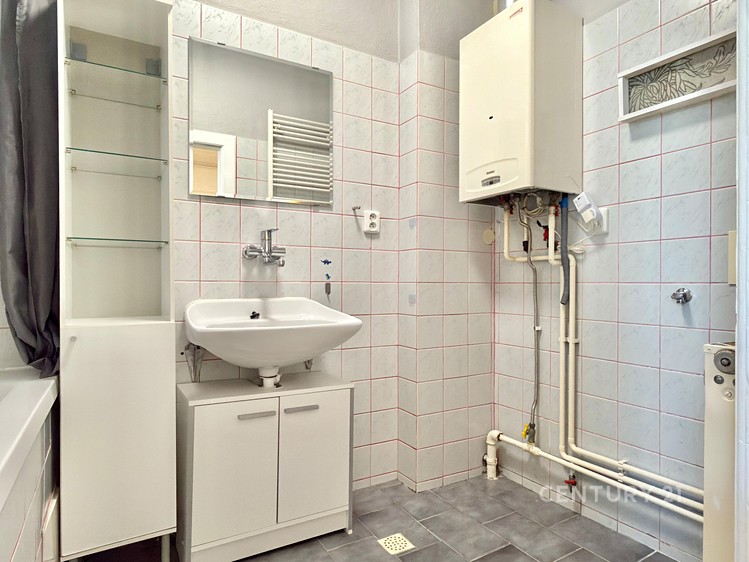 Prodej bytu 4+1, 104 m² (15 z 26)