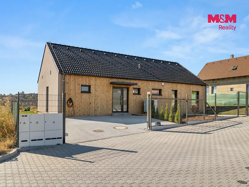 Prodej rodinného domu 112 m², pozemek 886 m², Velké Přílepy – náhled fotky 2