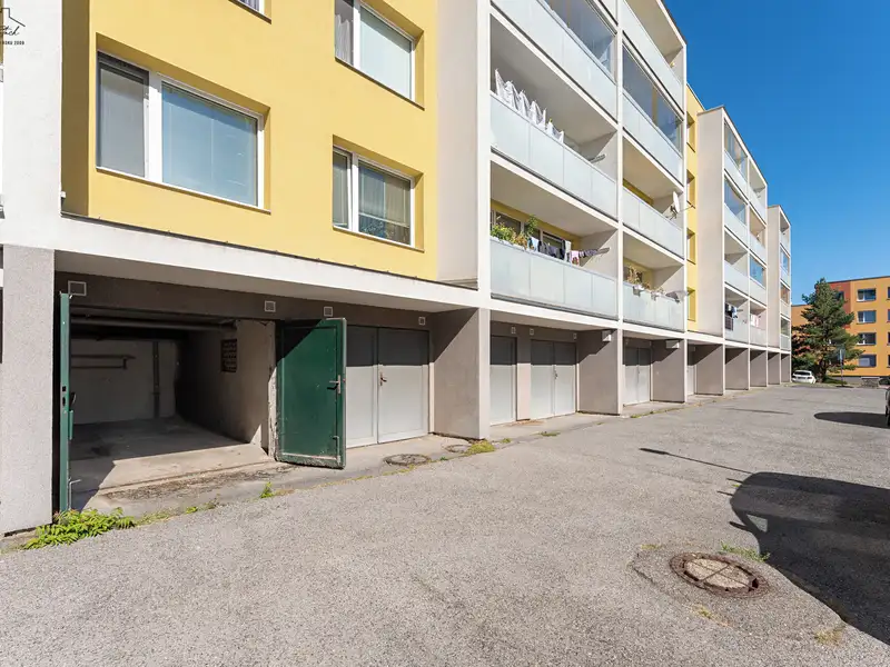 Prodej bytu 4+1 97 m², Praha – náhled fotky 3