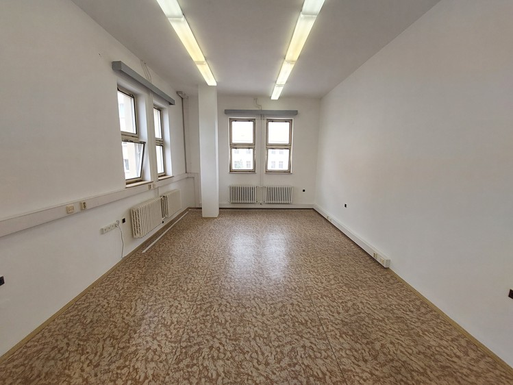 Комерційне приміщення в оренду, 25 м² (6 з 6)