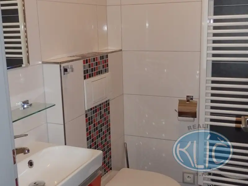 Pronájem bytu 1+kk 24 m², Tábor – náhled fotky 3