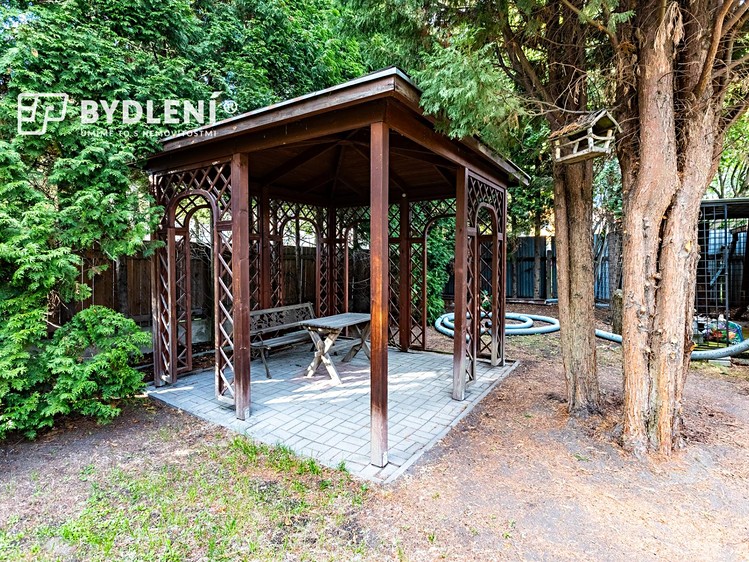 Prodej domu, 360 m² (23 z 56)