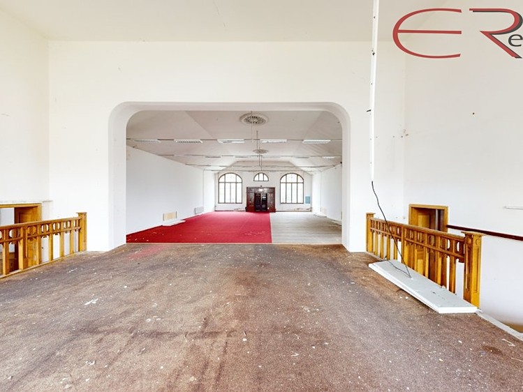 Комерційне приміщення на продаж, 750 м² (14 з 19)