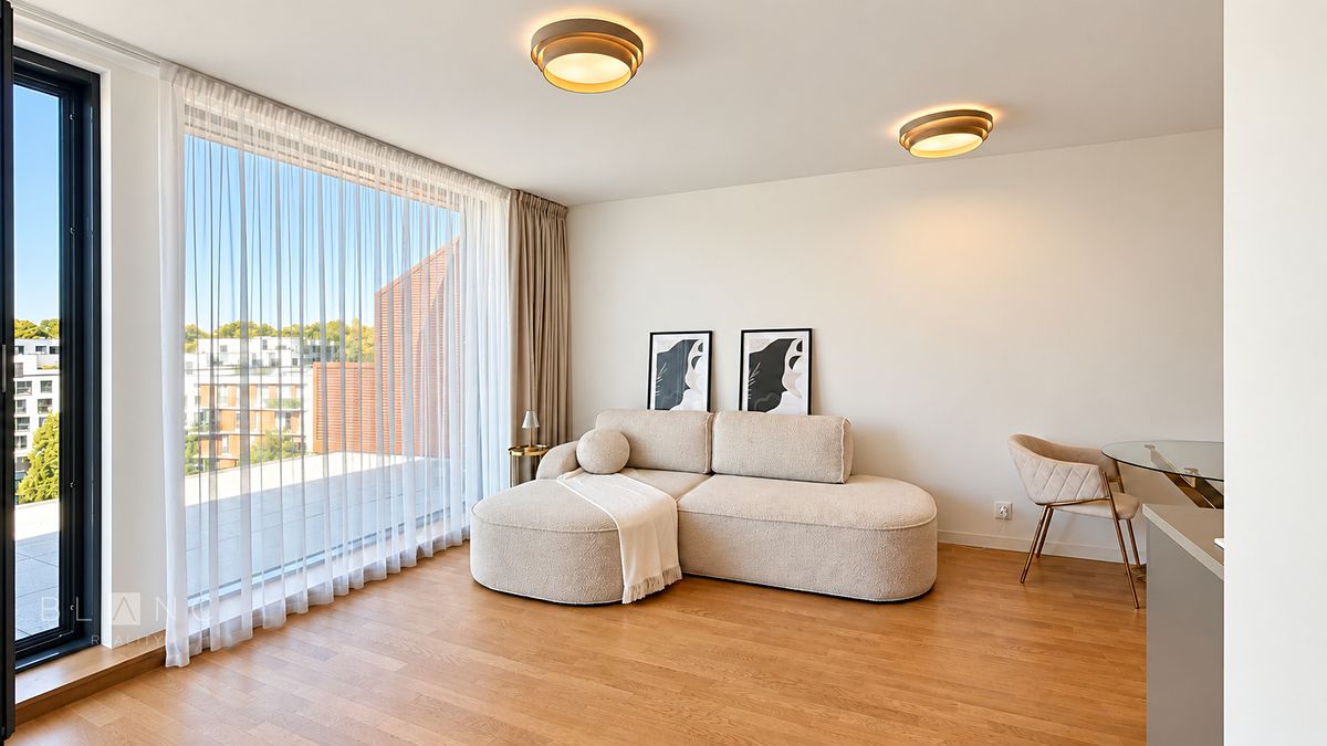 Pronájem bytu 2+kk 60 m², Praha – fotka 1 z 3