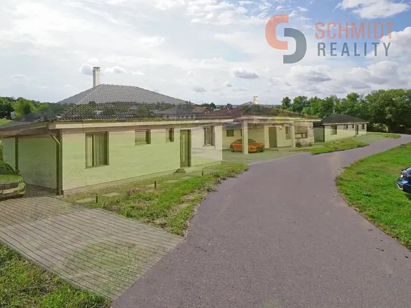 Prodej stavebního pozemku 3077 m², Pravlov – náhled fotky 3