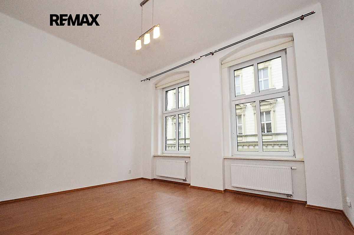 Pronájem bytu 1+1 44 m² – fotografie 5