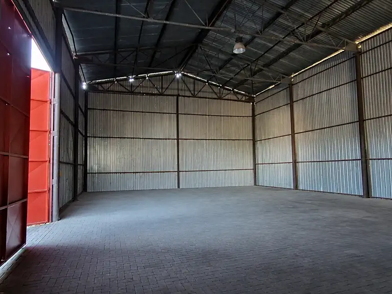 Pronájem skladového prostoru 250 m², Ponětovice – náhled fotky 1