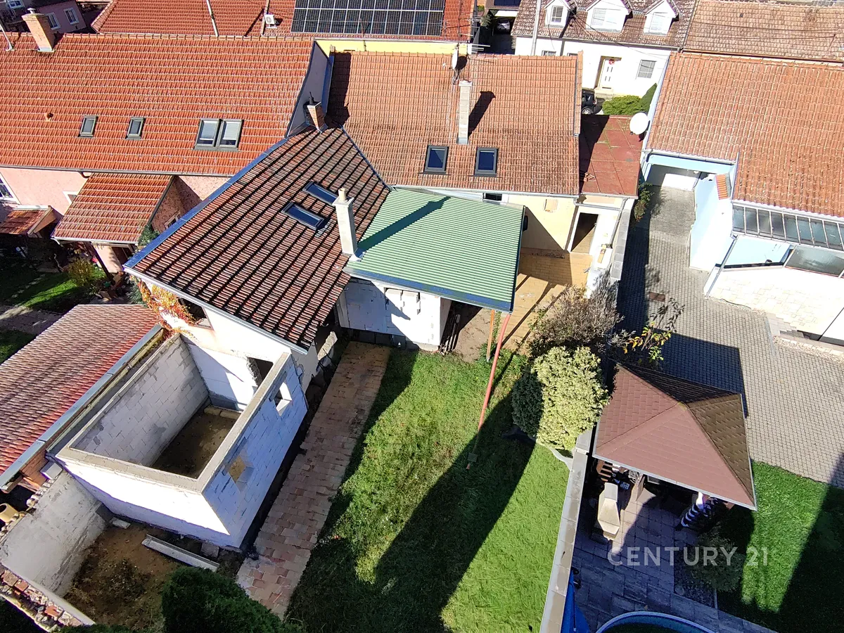 Prodej rodinného domu 204 m², pozemek 310 m²