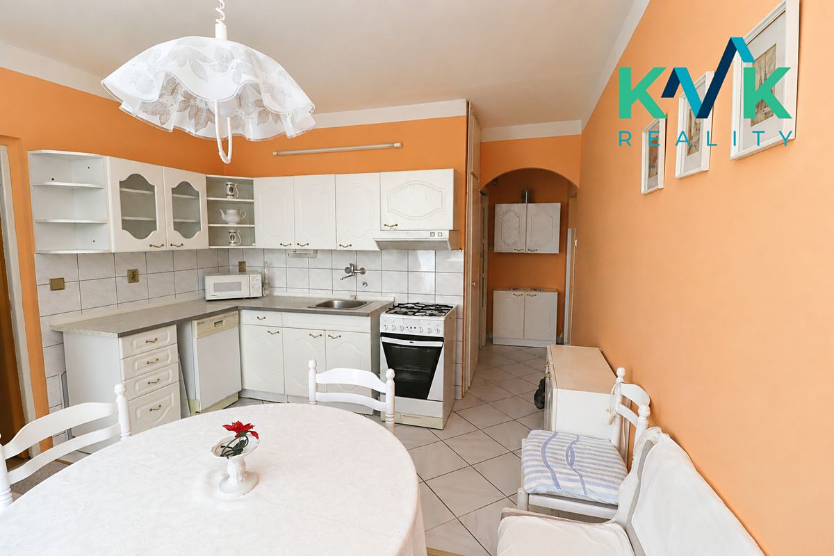 Prodej bytu 2+1 63 m², Karlovy Vary – fotka 1 z 3