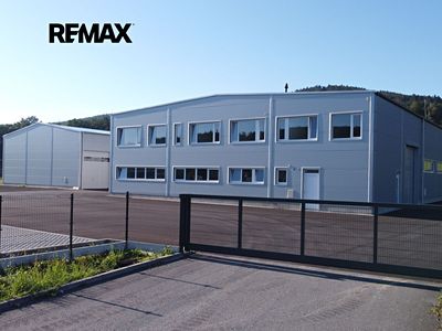 Pronájem výrobní haly, prostoru 1500 m²