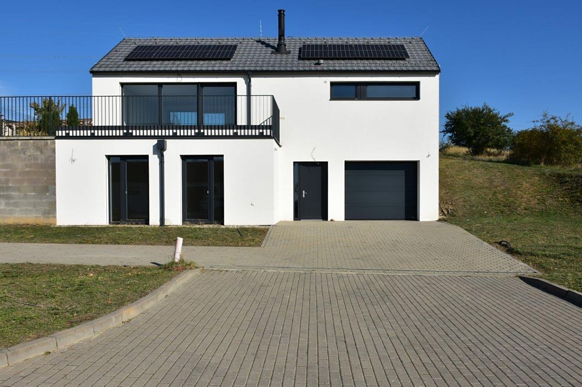 Prodej rodinného domu 156 m², pozemek 1003 m²