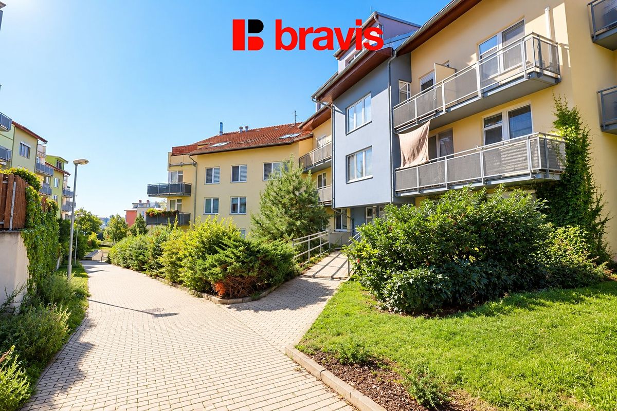 Pronájem bytu 2+kk 43 m² – fotografie 4