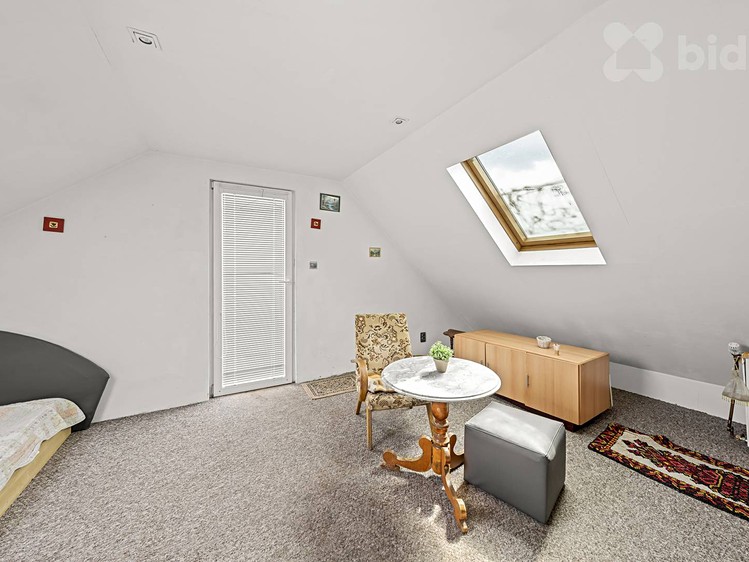 Prodej komerčního prostoru, 1 015 m² (23 z 33)
