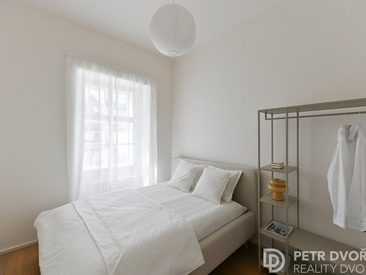 Prodej bytu 1+1, 27 m² (4 z 20)
