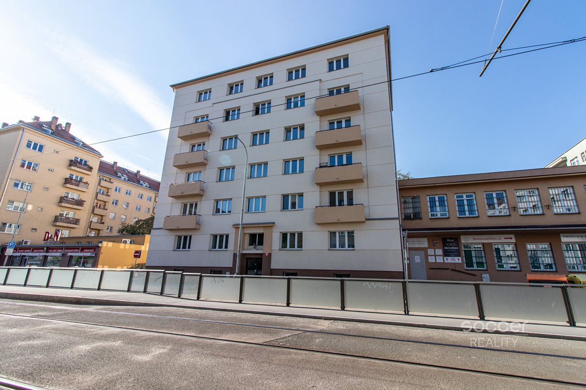 Pronájem bytu 2+1 77 m² – fotografie 3