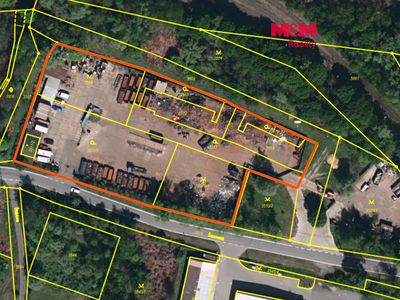 Prodej komerčního pozemku 7578 m²