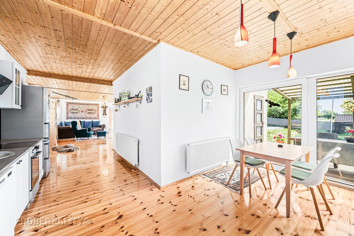 Prodej rodinného domu 96 m², pozemek 714 m² – fotografie 3