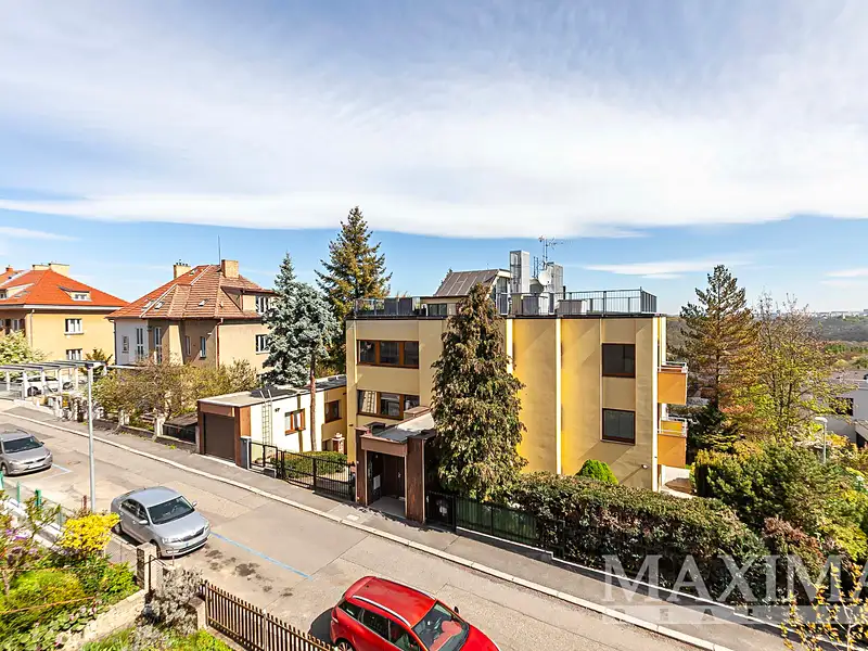 Prodej rodinného domu 123 m², pozemek 204 m², Praha – náhled fotky 2
